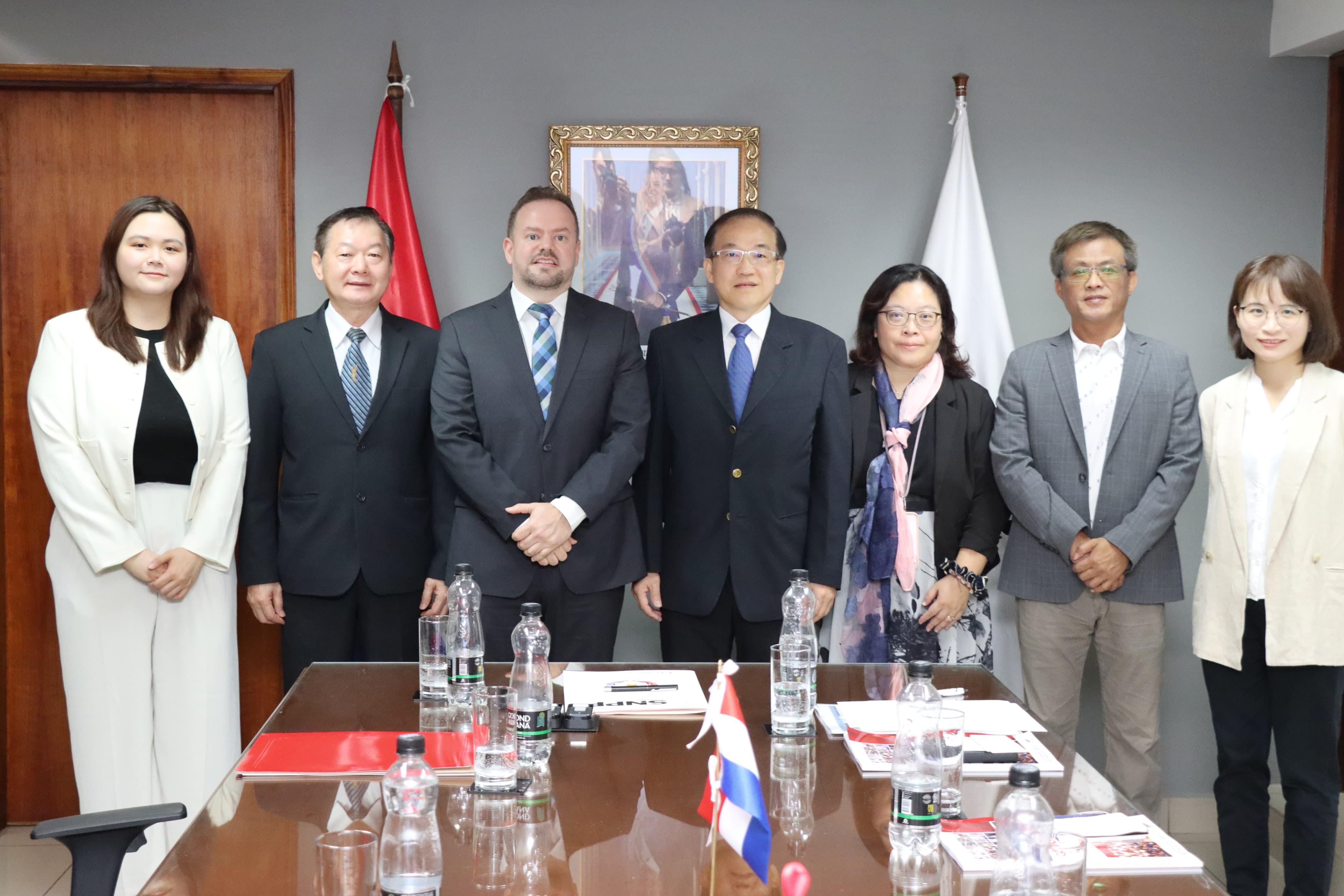 SNPP y Taiwán ICDF fortalecen cooperación para el desarrollo del talento humano